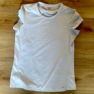 ALO Yoga Women's White Performance Top